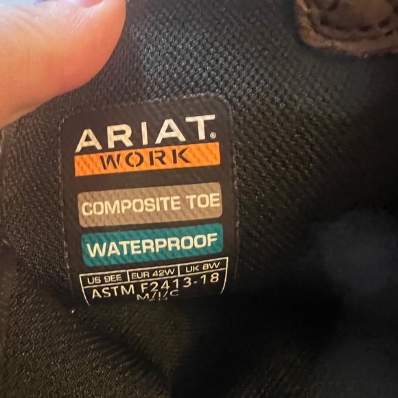 New! Ariat work boots composite toe size 9 EE Wide $250 - Picture 3 of 4